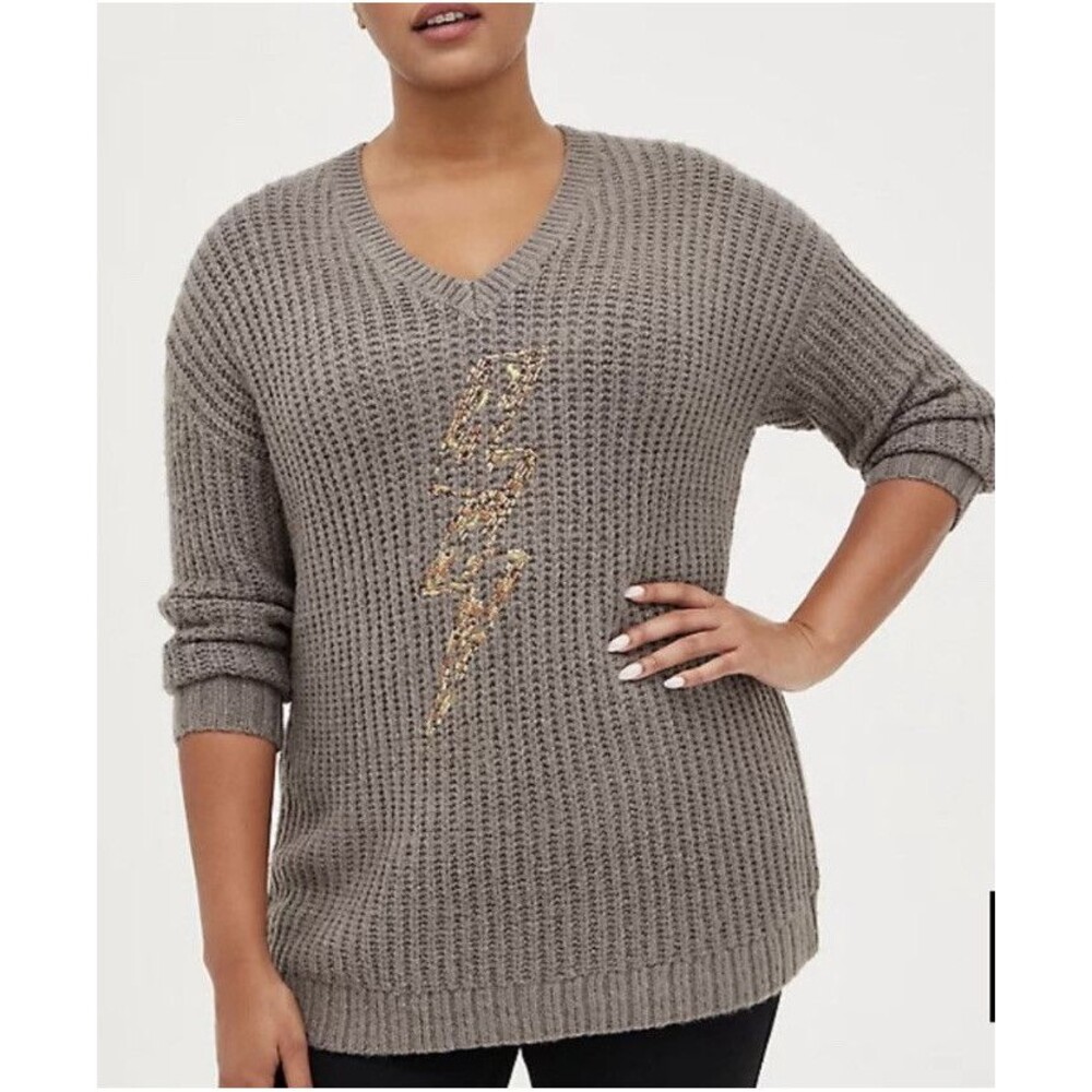 New Torrid Women’s Gray Heavy Knit Long Sleeve Sweater, Top Size 1  - Picture 2 of 10